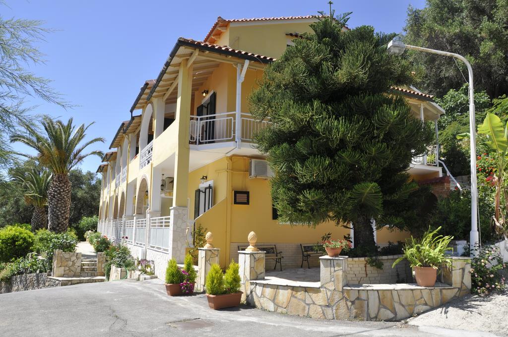 Mazis Apartments Agios Gordios  Exterior photo